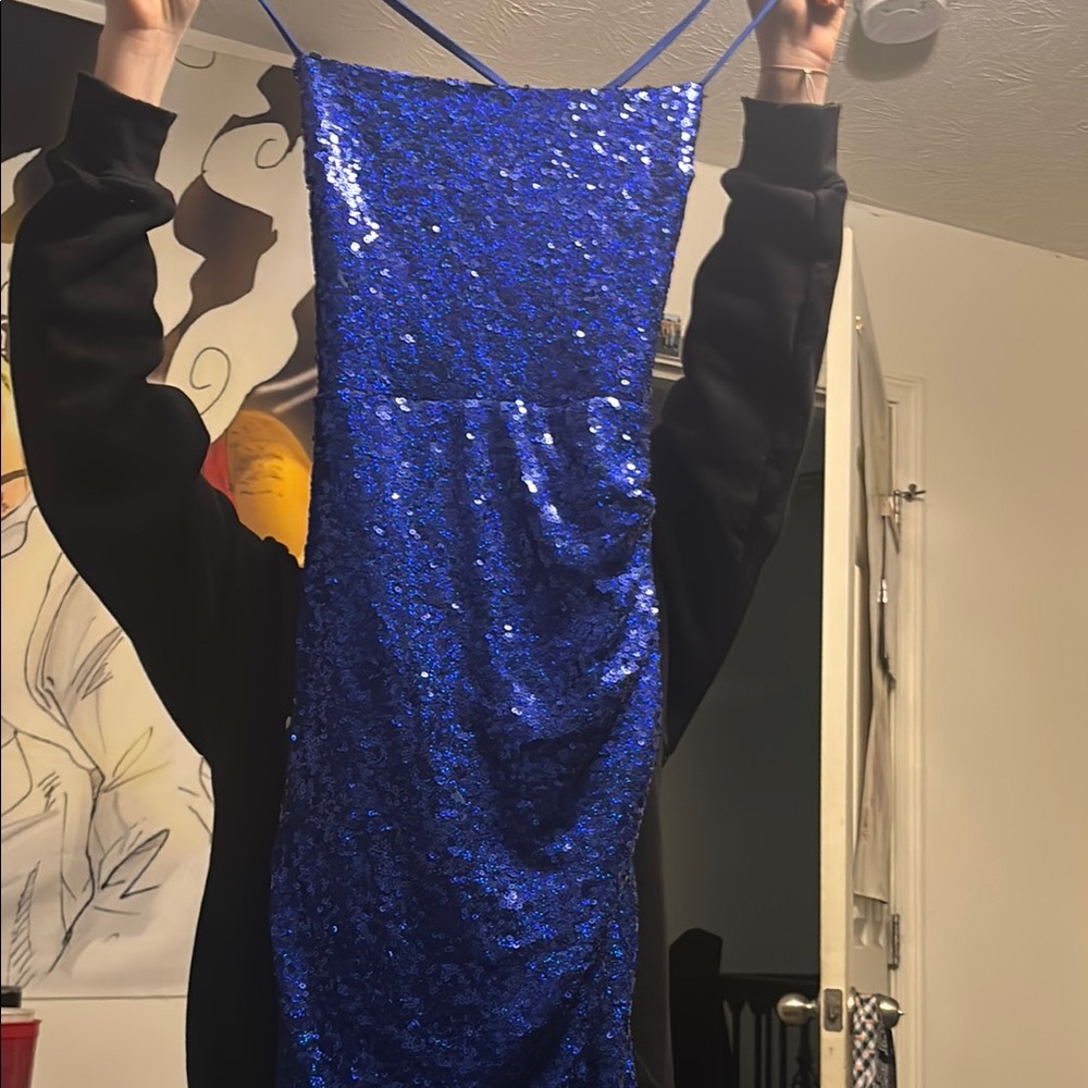 Elegant Blue Sequin Dress
